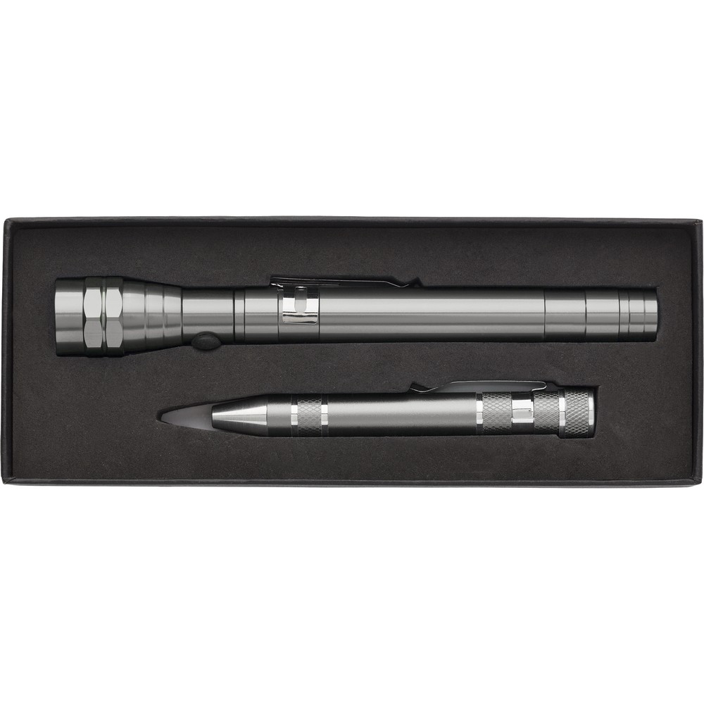 Набор: телескопический фонарик и ручка отвёртка с насадками