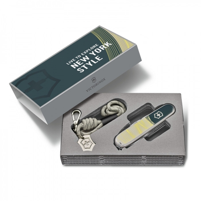 Многофункциональный карманный нож Victorinox Companion New York Style