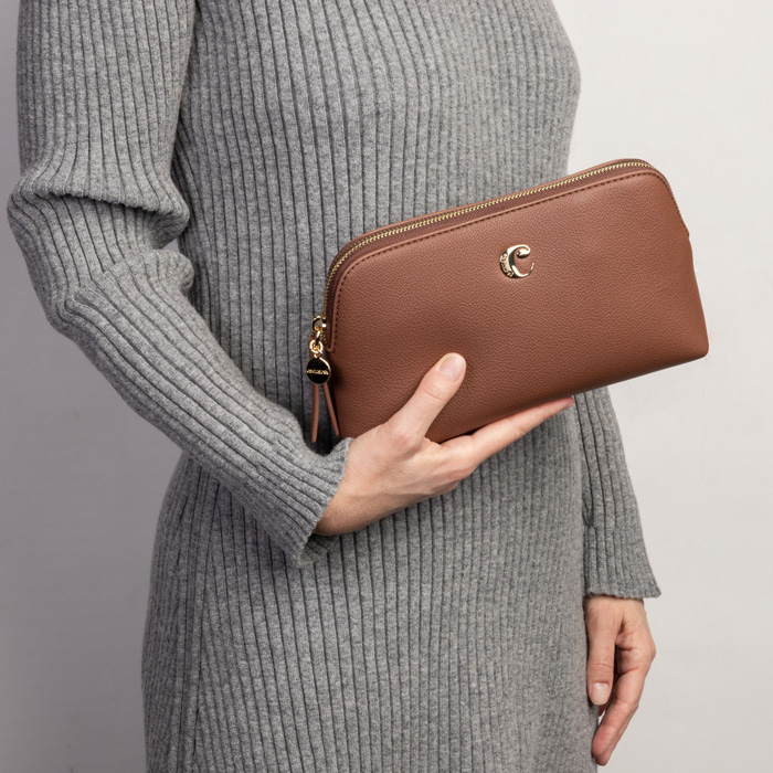 Дорожный несессер Alma Camel